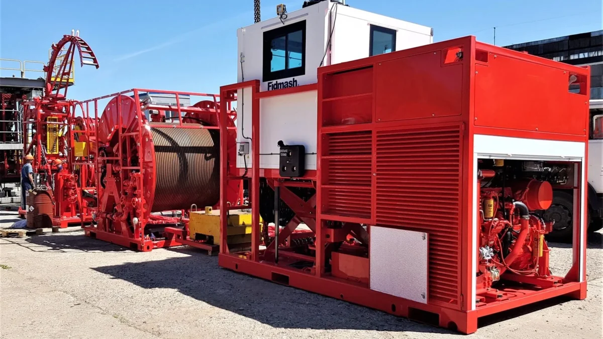 MK30T Coiled Tubing Unit​